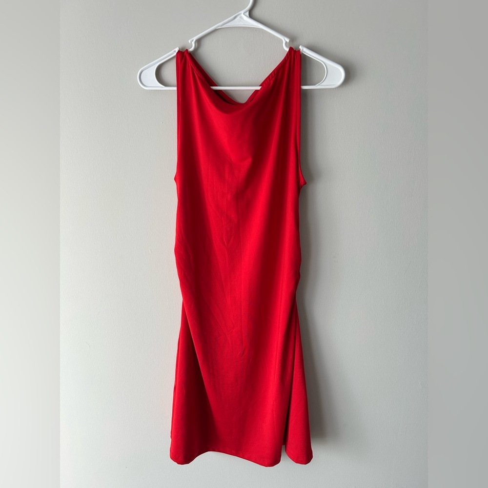 H&M Elegant Red Sleeveless Dress